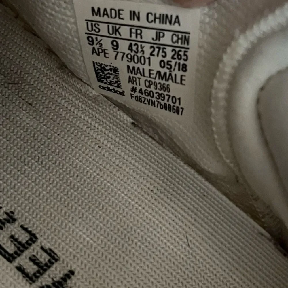 Yeezy adidas boost